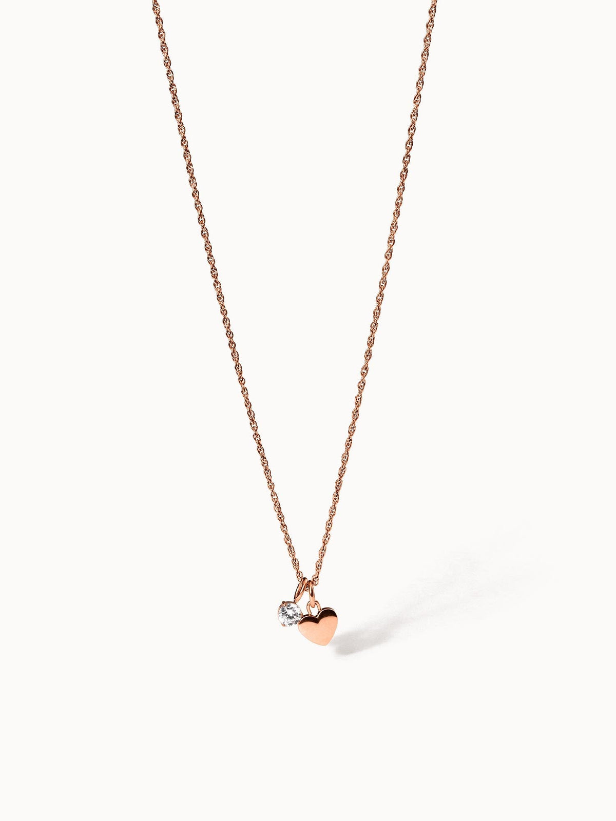 Collar Brave con corazón y colgante