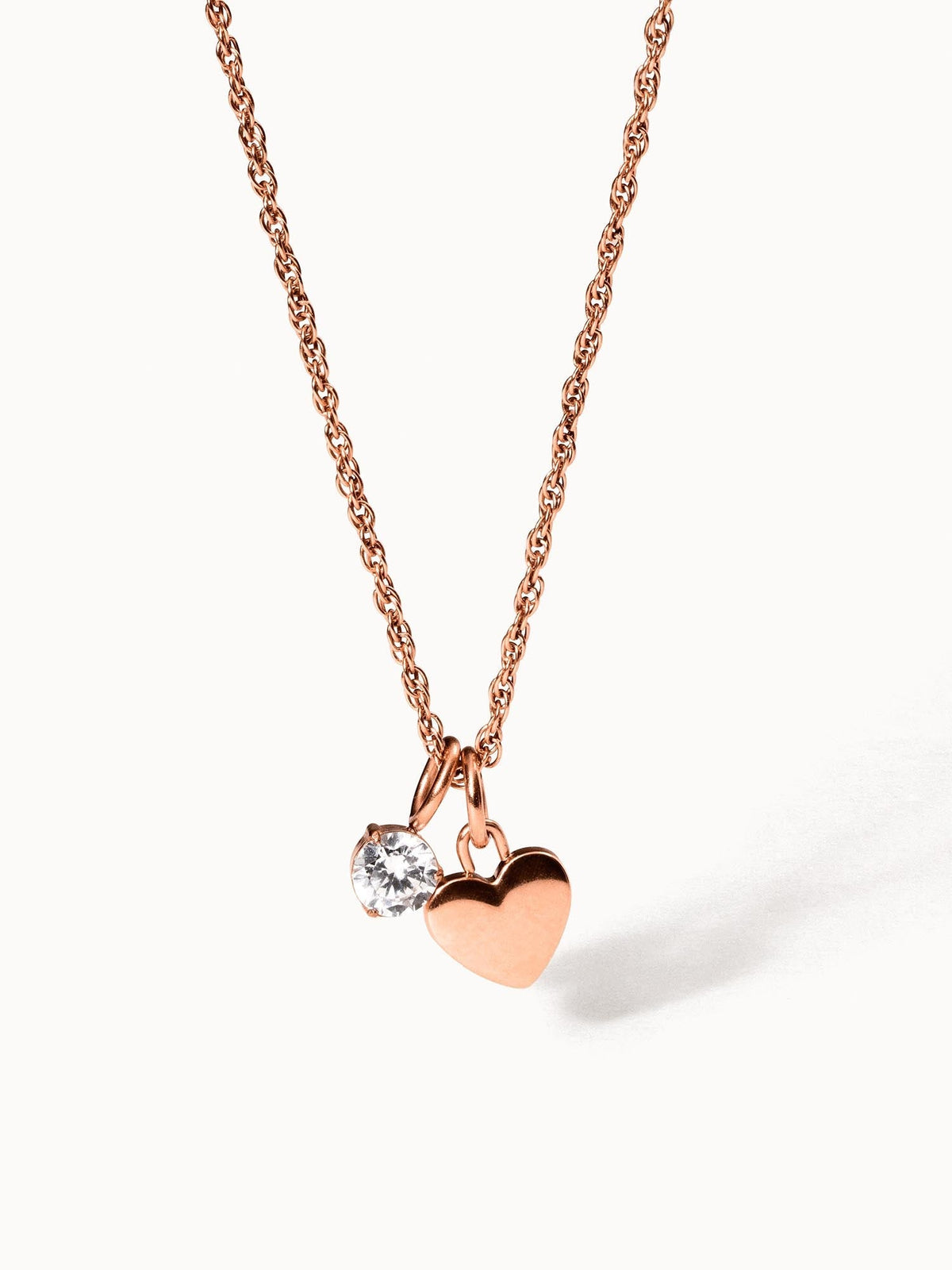 Collar Brave con corazón y colgante